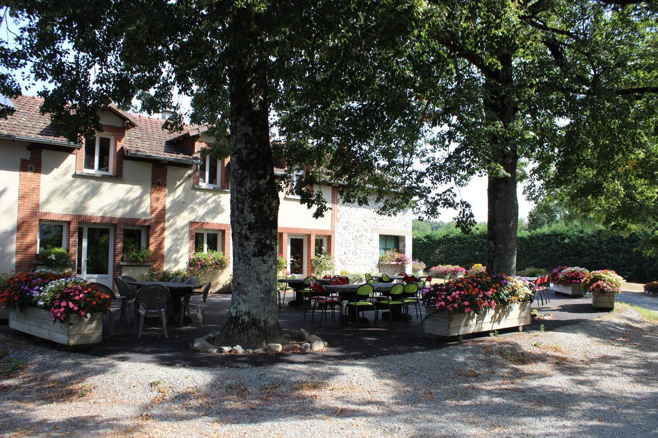 Auberge De La Normandie Junhac Luaran gambar